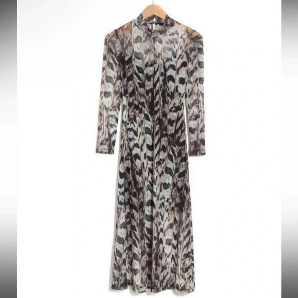 NWT AllSaints Hanna Ines Long Sleeve Mesh Midi
Dress Size 6 - Picture 4 of 10